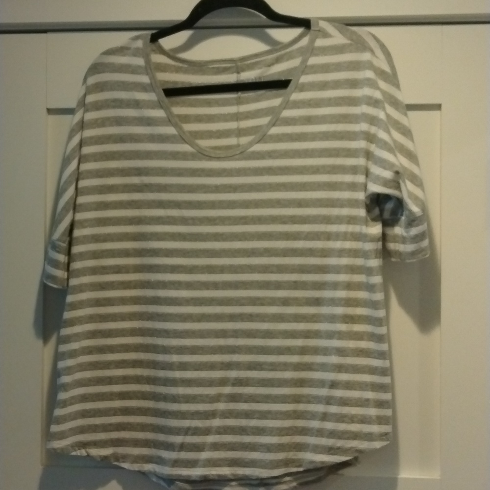 Gap Short Sleeve Shirt, Color: Gray/White, Size: Medium